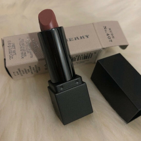 Burberry Other - Burberry Lipstick Lip Velvet 407 Nude
